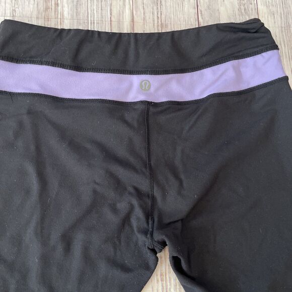 Lululemon Women's Black Hi Waisted Cropped Leggings No Tags. See Dimensions - Picture 3 of 8